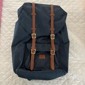 Herschel laptop bag
